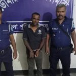 নীলফামারীতে সেনাবাহিনীর অভিযানে সন্ত্রাসী ও সুদি ব্যবসায়ী গ্রেফতার 