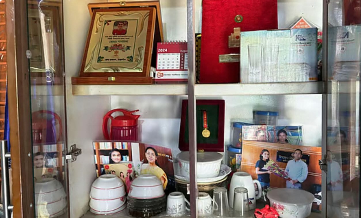 রাণীশংকৈলে নারী ফুটবলার সাগরিকার বাড়ি থেকে ২ লাখ টাকা চুরি