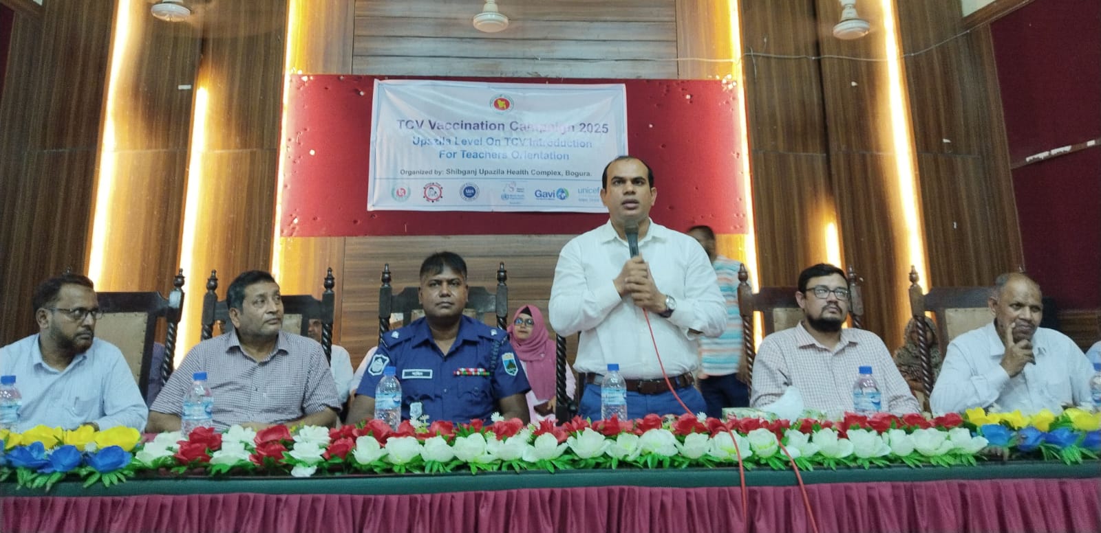 শিবগঞ্জে টাইফয়েড টিকাদান ক্যাম্পেইন -২০২৫ উপলক্ষে শিক্ষকদের ওরিয়েন্টেশন