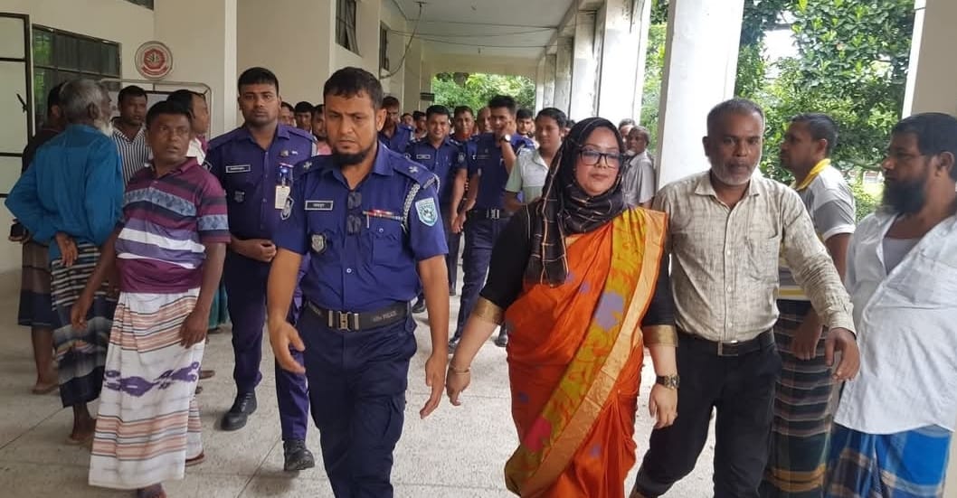 কুড়িগ্রামের সাংবাদিক আরিফকে নির্যাতন: সাবেক ডিসি সুলতানা পারভীনকে জেল হাজতে প্রেরণ