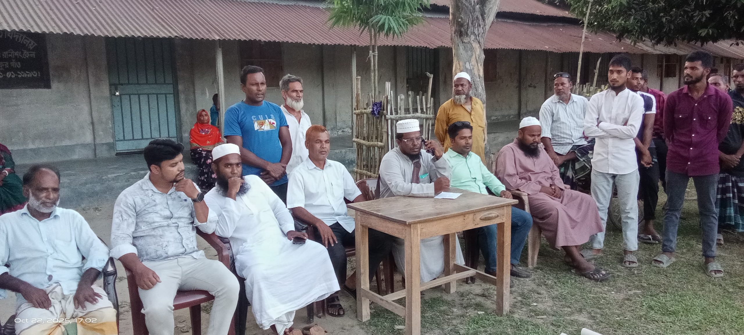 ঠাকুরগাঁওয়ে রাণীশংকৈলে- ৩৭টি টিউবওয়েল বিতরণ