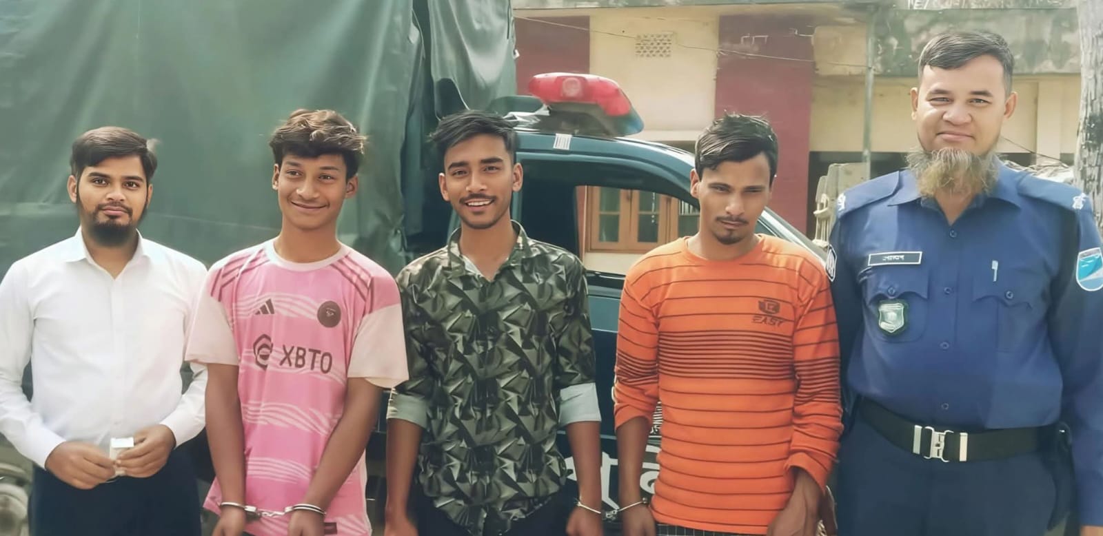 রাজবাড়ী বালিয়াকান্দিতে তিন মাদকসেবী আটক, কারাদণ্ড ও জরিমানা