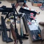 বগুড়ায় আবাসিক হোটেলে ডিবির অভিযান, উদ্ধার দুই অত্যাধুনিক এয়ারগান