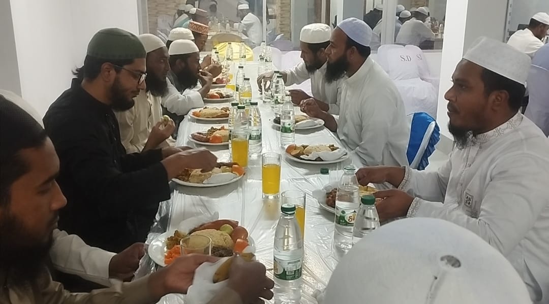 আত-তাহযীব আইডিয়াল মাদরাসা কুড়িগ্রাম এর দোয়া ও ইফতার মাহফিল অনুষ্ঠিত