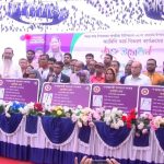 বগুড়ায় ৪৯৬ নারী পেলেন ফ্যামিলি কার্ড, সকালে মোবাইলে পৌঁছেছে টাকা