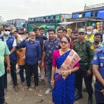 গোয়ালন্দে ইউএনওকে যাত্রী ভেবে অতিরিক্ত ভাড়া দাবী: ২ চালককে জড়িমানা