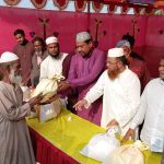 রাজারহাট বিদ্যানন্দের ডাংরারহাট আজিজিয়া  মাদ্রাসা মাঠে প্রয়াত দুই নেতার স্মরণে দোয়া ও ঈদ উপহার বিতরণ