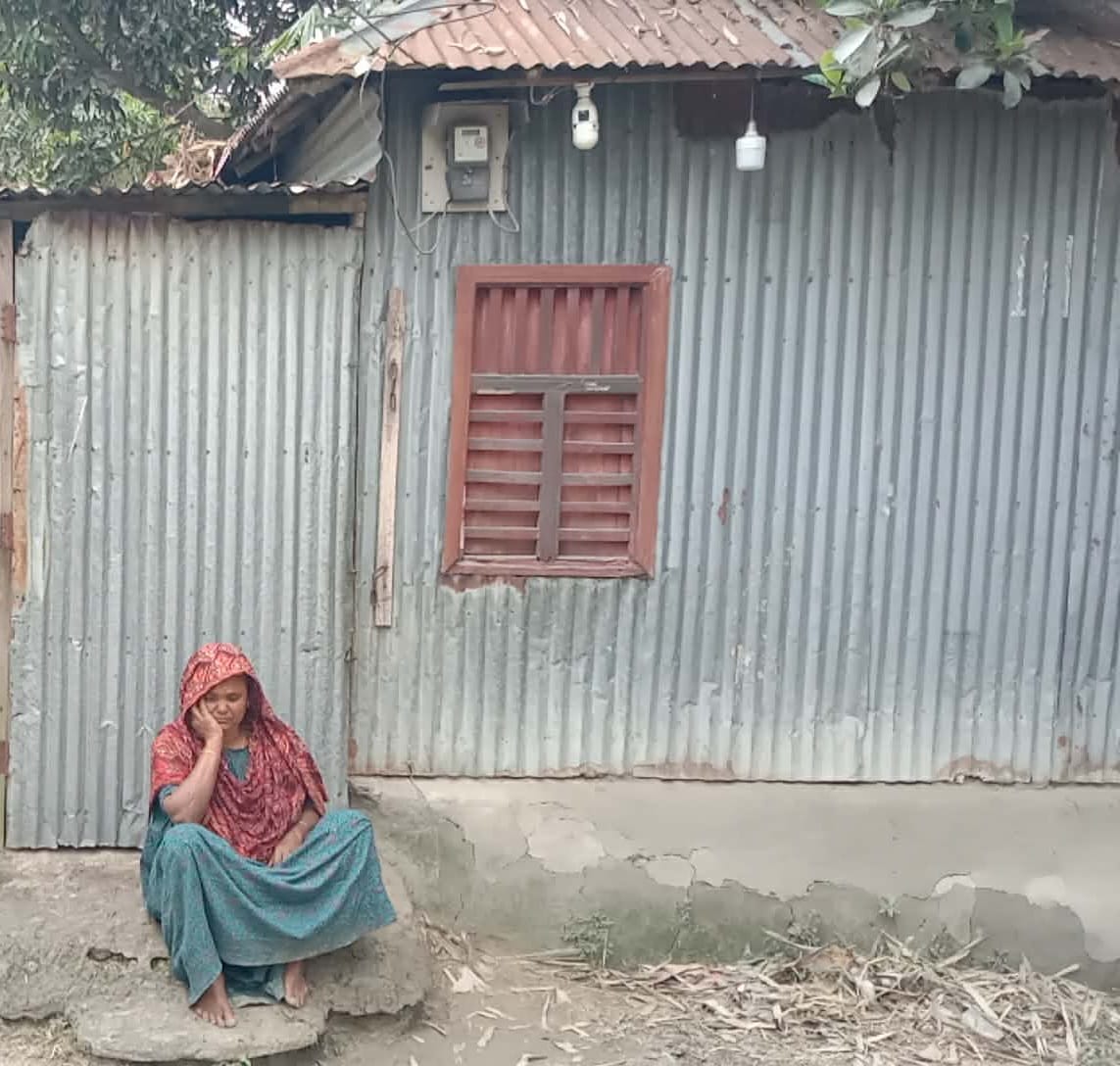 সলঙ্গায় প্রভাবশালী সৎ ছেলের রোষানলের শিকার বিধবা মা