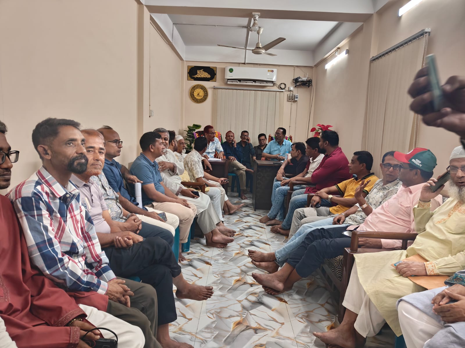 শেরপুরে ঠিকাদার সমিতির নতুন কমিটি, সভাপতি রাফু, সা: সম্পাদক বাবুল