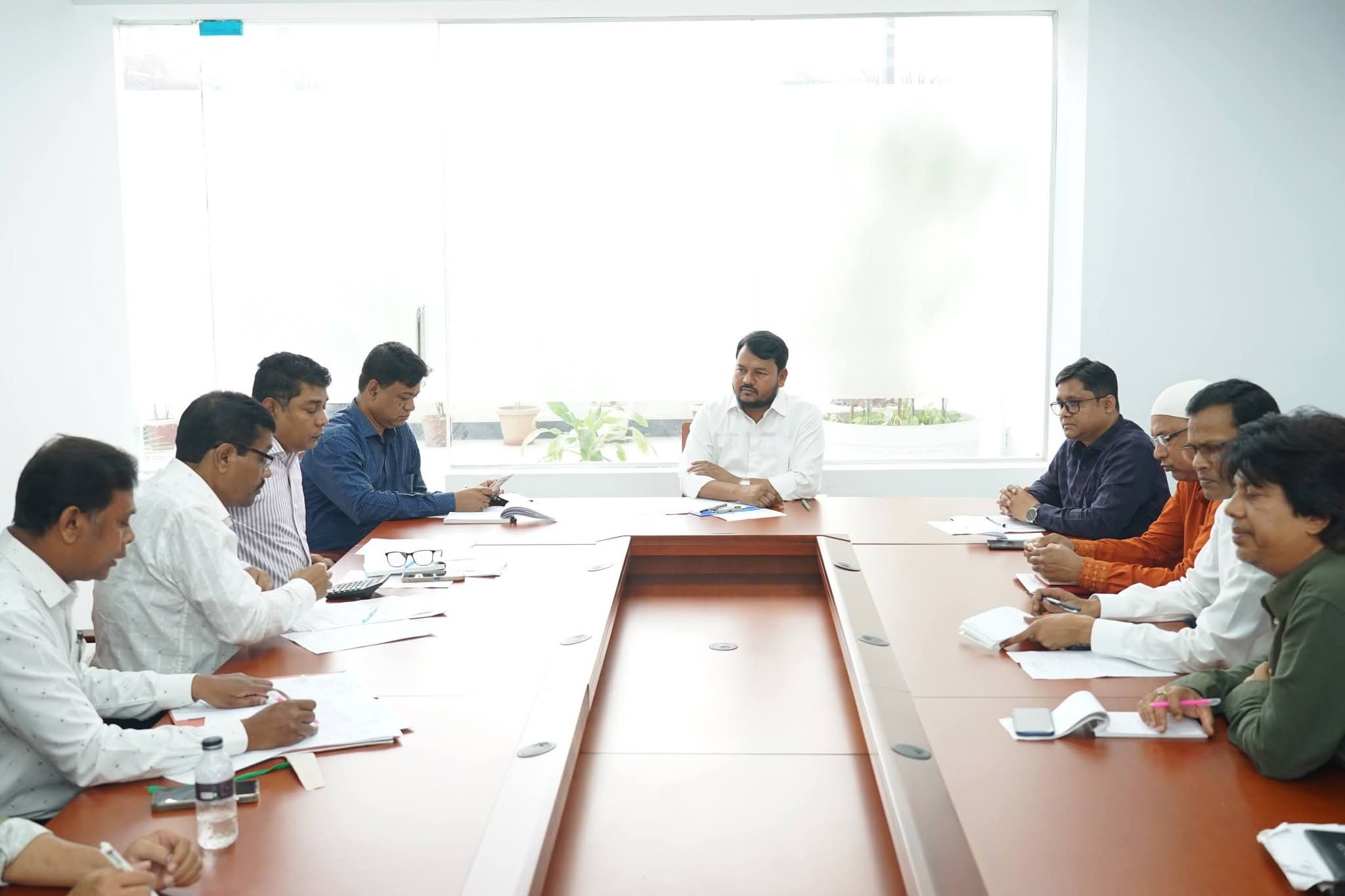 রাসিকে’র রাজস্ব আদায় বৃদ্ধির তাগিদ প্রশাসকের