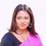 রবি চৌধুরীর অভিযোগের জবাব দিলেন ডলি সায়ন্তনী