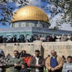 আল আকসায় জুমার নামাজ নিষিদ্ধ করল ইসরায়েল