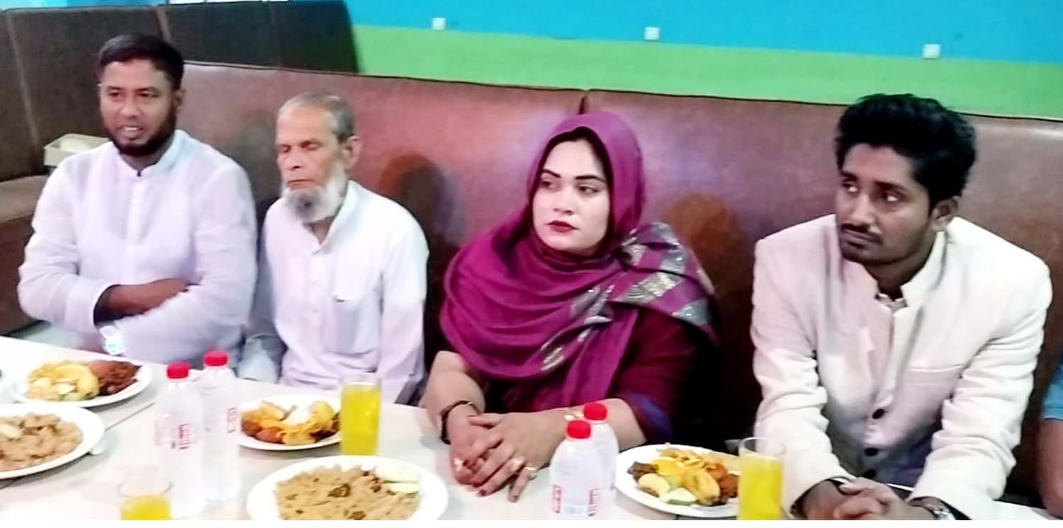 দুপচাঁচিয়ায় সম্ভাব্য মহিলা ভাইস চেয়ারম্যান পদপ্রার্থী ফারজানার উদ্যোগে ইফতার মাহফিল