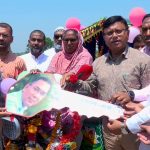 প্রধানমন্ত্রীর উপহার পেলেন রাজশাহীর অসহায় টুলি বেগম