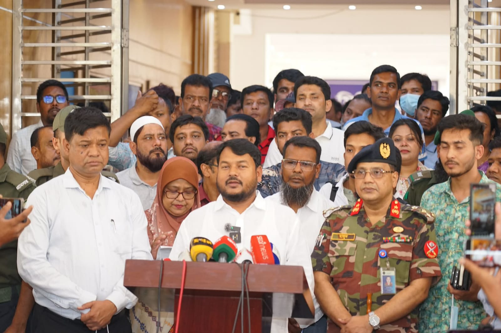 আইসিইউ বেডের সংখ্যা বৃদ্ধি করা হবে।: রাসিক প্রশাসক