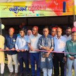 শেরপুরে তাঁবুর নিচে ভ্রাম্যমাণ বইমেলায় পাঠক ও দর্শনার্থীদের ভিড়