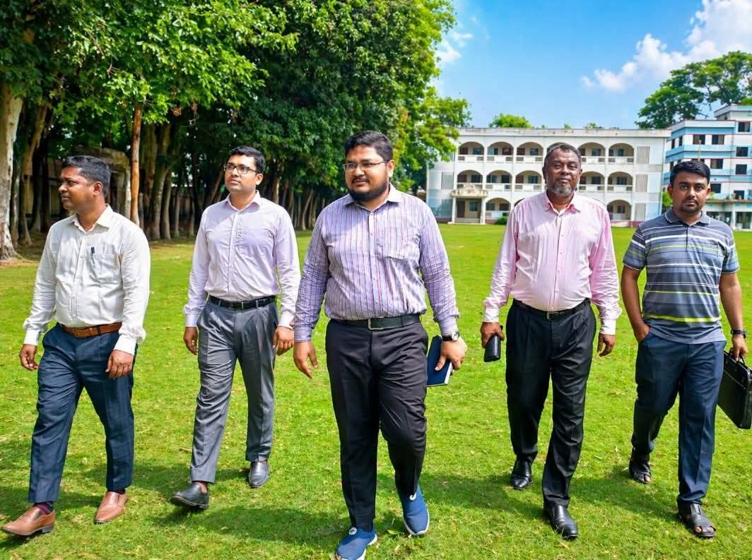 পলাশবাড়ীতে কঠোর নিরাপত্তা ব্যাবস্থা ও শান্তিপূর্ণ পরিবেশের মধ্য দিয়ে এস এস সি,,এসএসসি (ভোক:)দাখিল ও সমমানের পরীক্ষা অনুষ্ঠিত