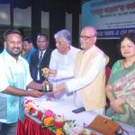 সাংবাদিকতায় শেরে বাংলা গোল্ডেন অ্যাওয়ার্ড পেলেন নাজমুল হুদা নয়ন