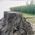 গাইবান্ধায় ভাঙ্গনের ভয়াল থাবায় প্রতিদিনই নদীগর্ভে বিলীন হচ্ছে একের পর এক বসতভিটা