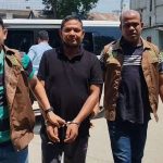 গোবিন্দগঞ্জে ১৬ মামলার পলাতক আসামি গ্রেপ্তার