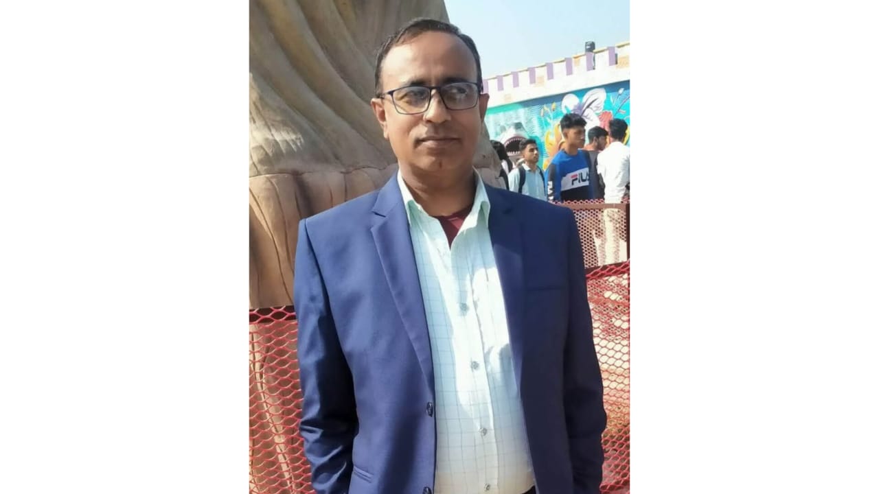 শেরপুরে মহাসড়ক পারাপারের সময় ট্রাকের চাকায় পিষ্ট হয়ে মোটরসাইকেল চালক নিহত