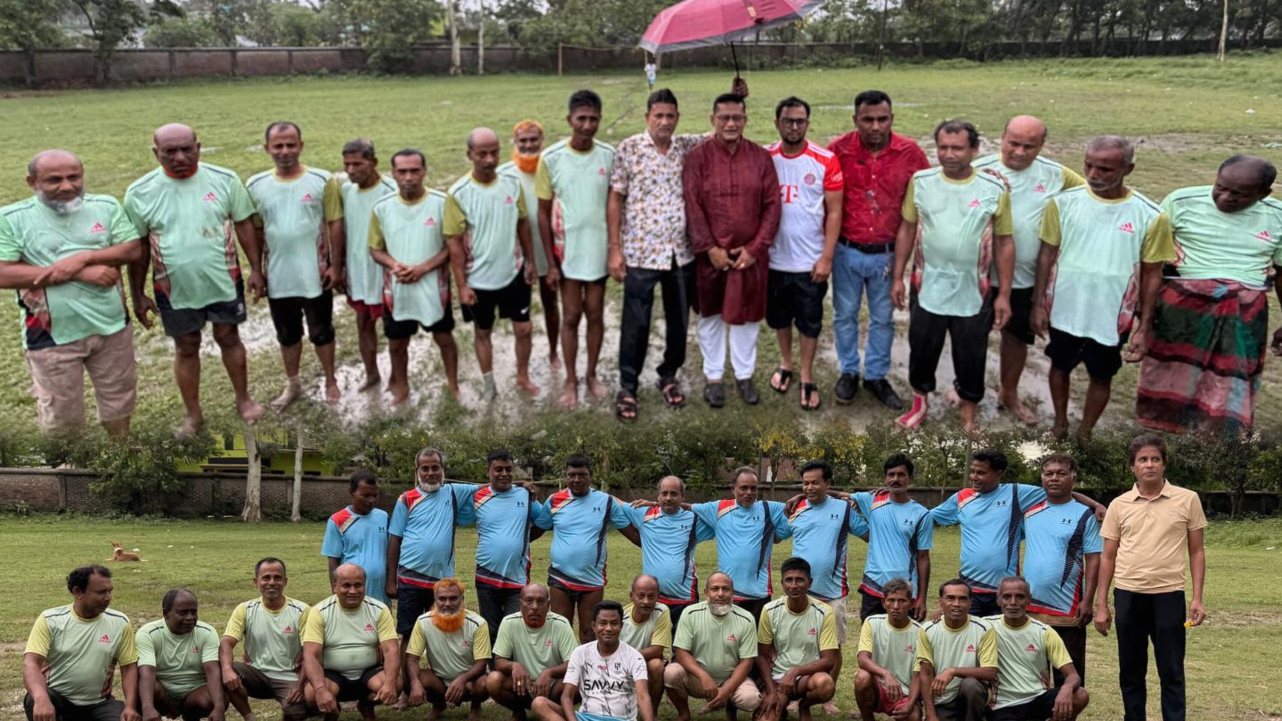 এস বি সাইবার নেটওয়ার্কের আয়োজনে শেরপুরে প্রবীণদের প্রীতি ফুটবল টুর্নামেন্ট