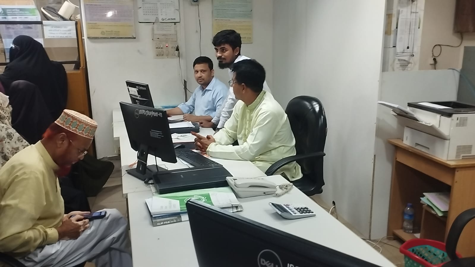 ইসলামী ব্যাংকের চেয়ারম্যান অপসারণের দাবিতে দুপচাঁচিয়ায় কলম বিরতি