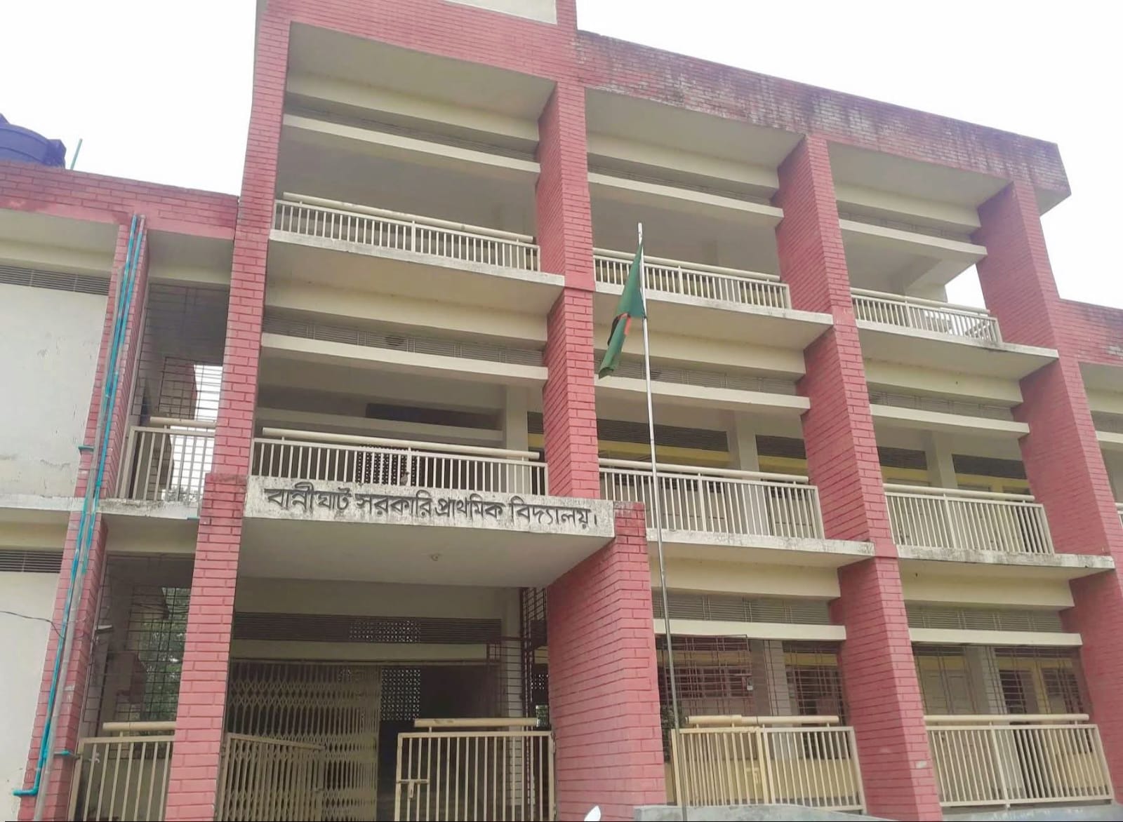 একাধিকবার চুরির শিকার বান্নীঘাট সরকারি প্রাথমিক বিদ্যালয়,থানায় অভিযোগ