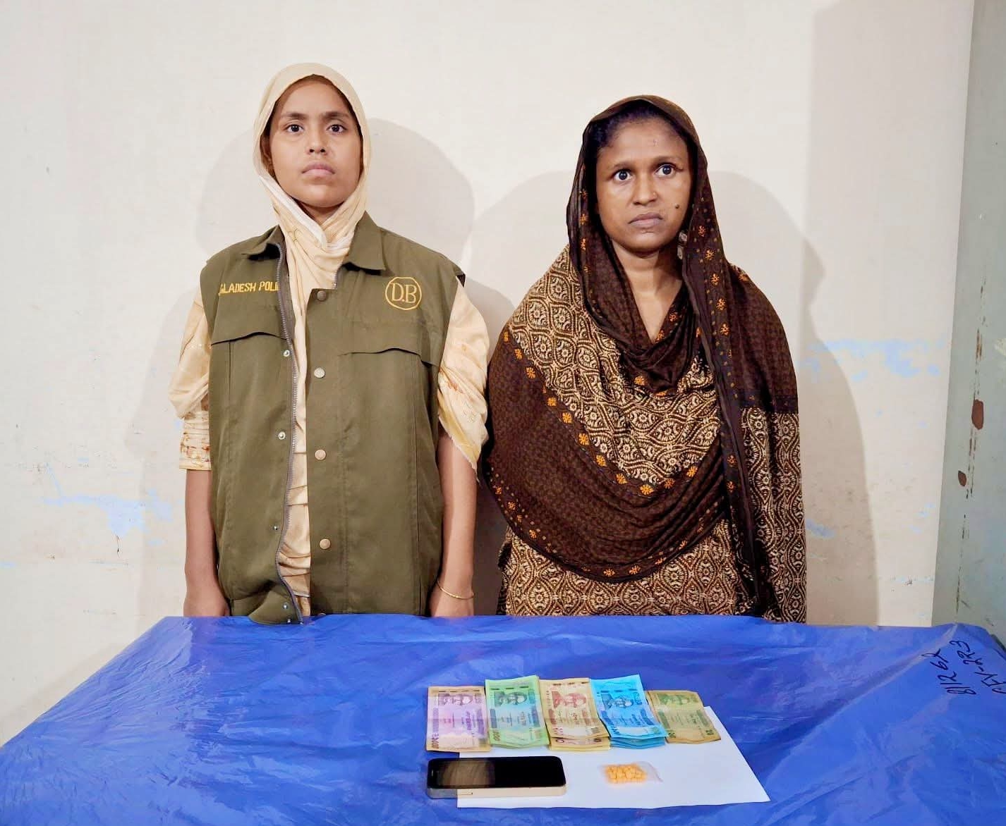 ঠাকুরগাঁওয়ে ইয়াবাসহ নারী মাদক কারবারি গ্রেপ্তার