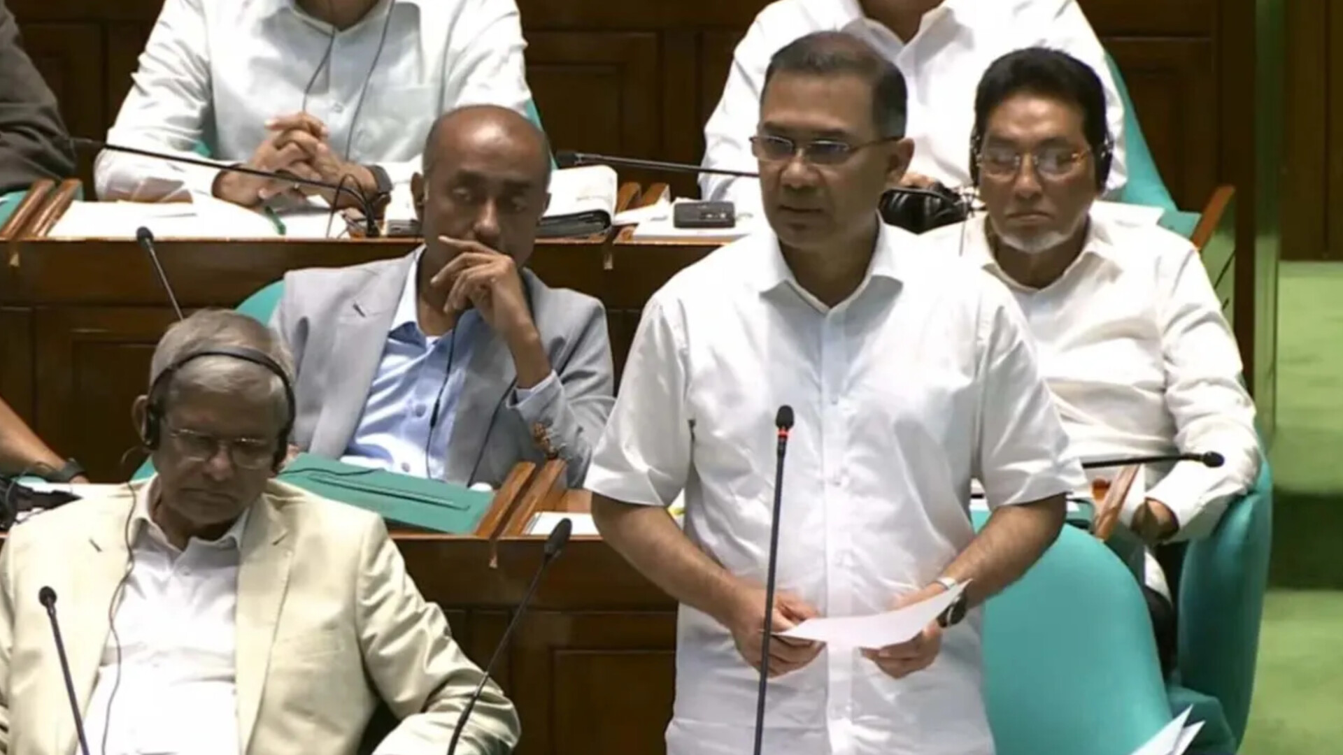 দেশের অর্থনীতিকে তিন ধাপে সাজাতে চায় সরকার: প্রধানমন্ত্রী