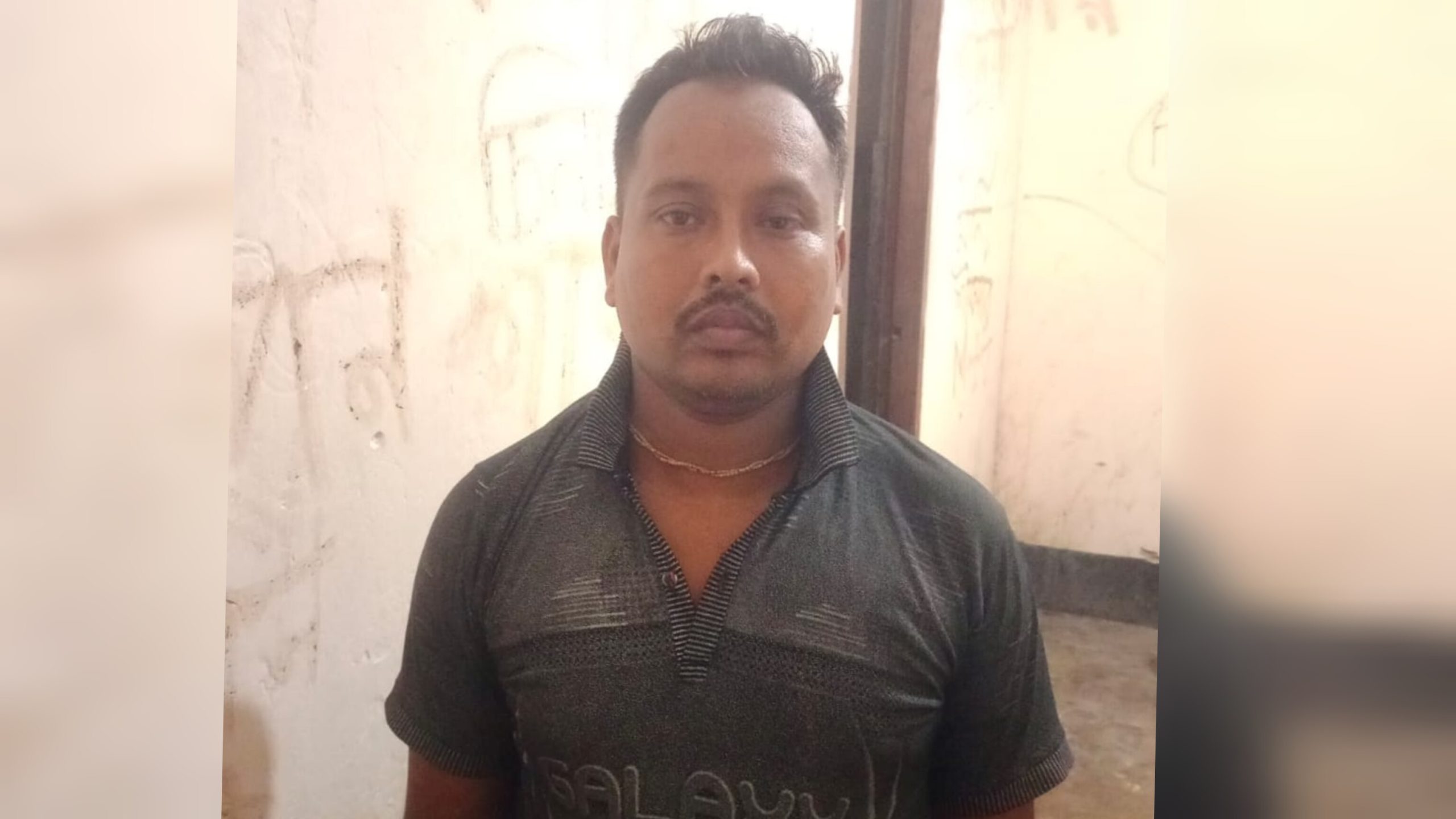শেরপুরে ৪ কেজি ১০০ গ্রাম গাঁজাসহ একজন গ্রেপ্তার